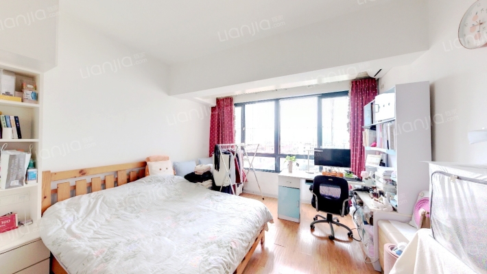 海银大厦二手房实景图