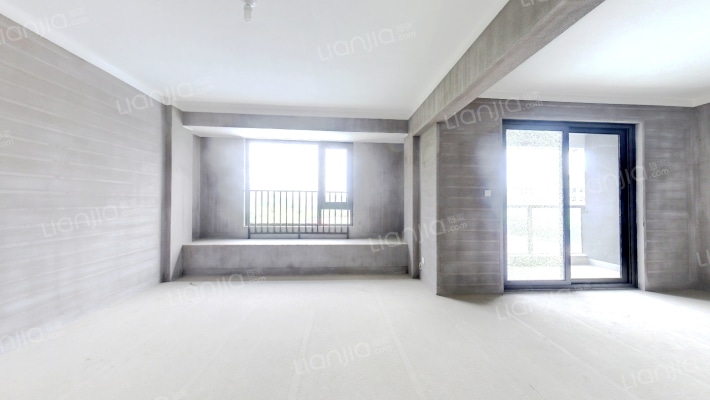 绿城天语山居二手房实景图