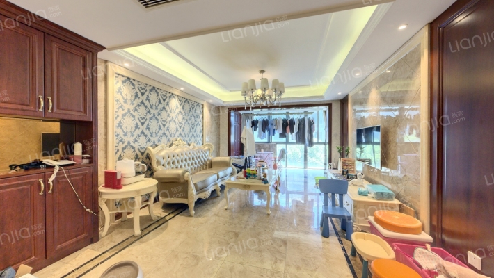 翠屏国际水杉苑二手房实景图