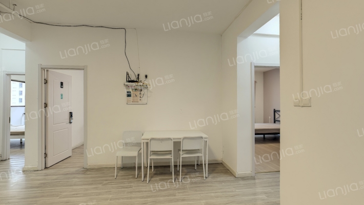 融创观玺台花园二手房实景图