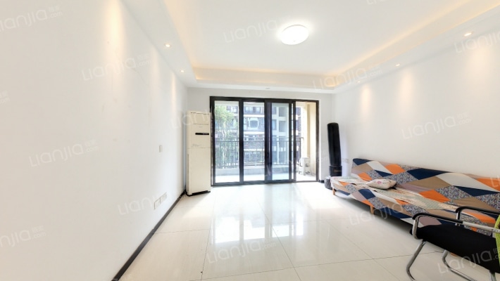 龙光玖龙府一期二手房实景图