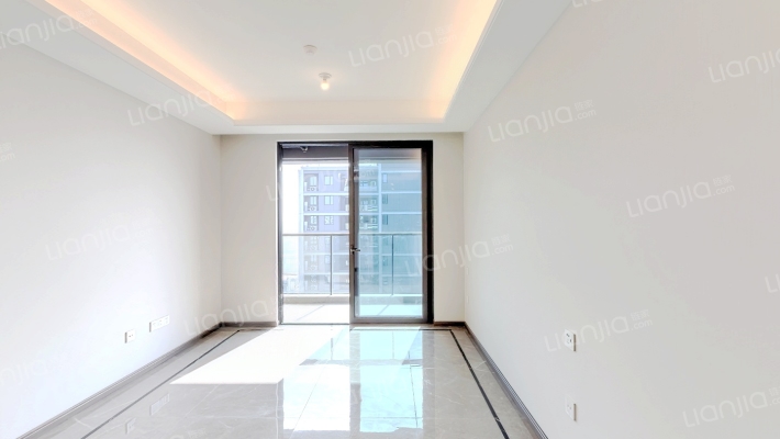 湖境观岚湾二手房实景图