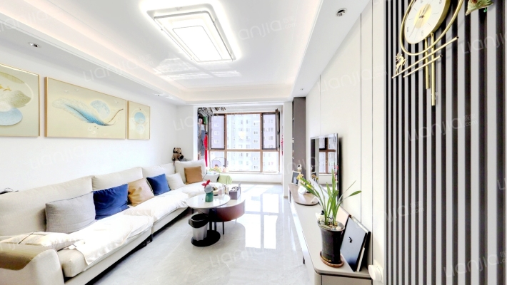 天和悦江山二手房实景图