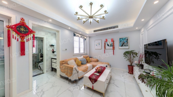 九华山庄香榭苑二手房实景图