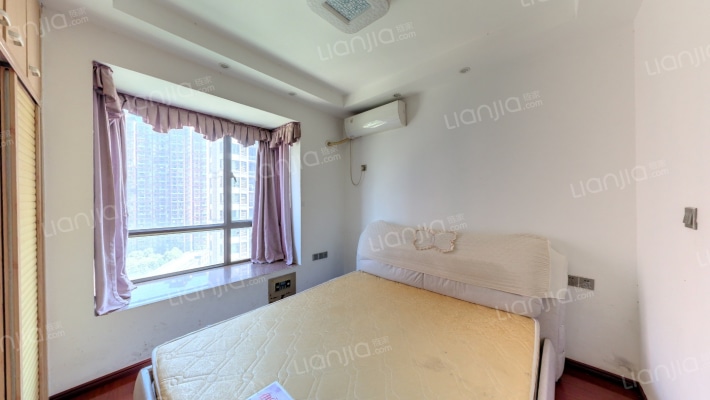 国金印象二手房实景图