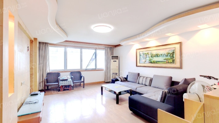 鸿园小区二手房实景图