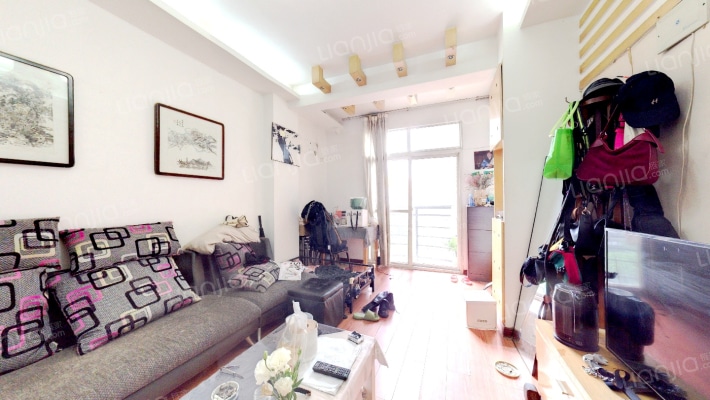 汇东南湖新村二手房实景图