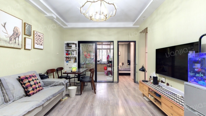 馨苑小区二手房实景图