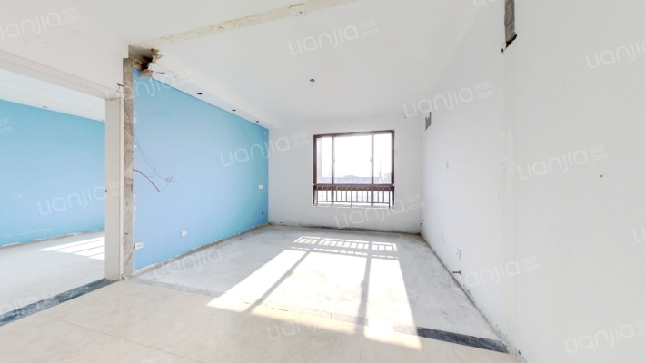 明卫佳苑南区(明卫路688弄)二手房实景图