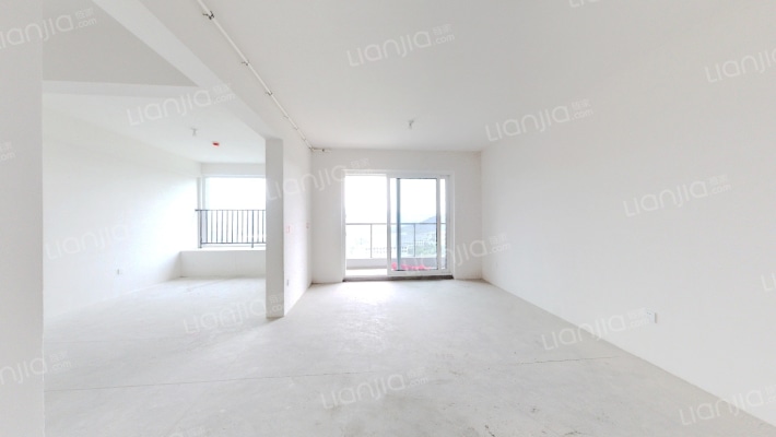 九龙仓雍景山二手房实景图