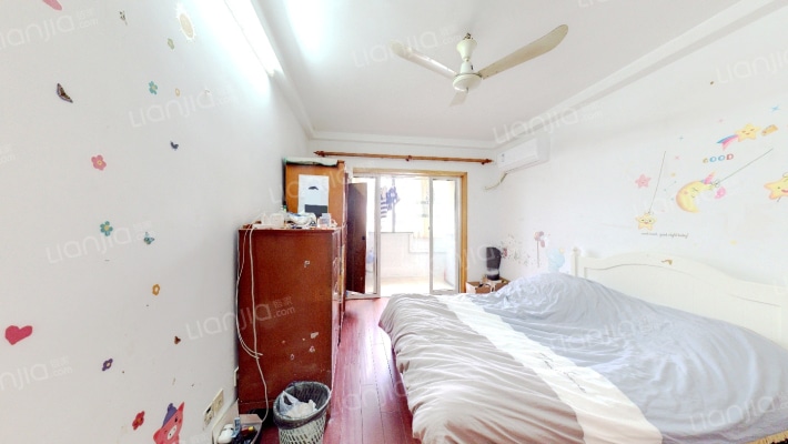 中漕小区二手房实景图