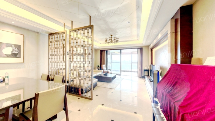 绿城水晶蓝湾二手房实景图