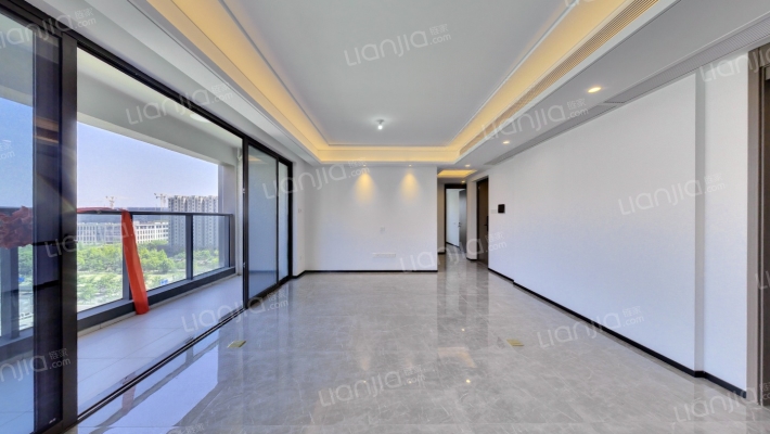 世茂风颂府二手房实景图