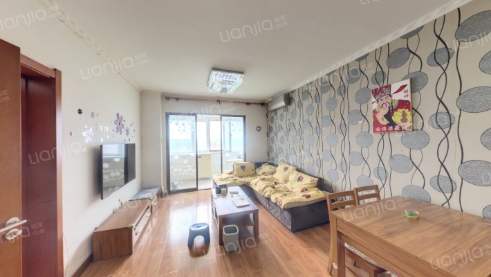 南岭体育小区二手房实景图