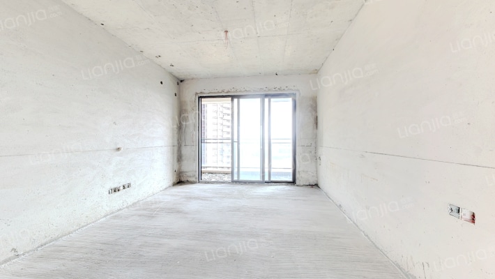 龙光玖龙山二手房实景图