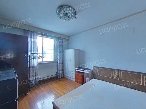 合租·吴中村 3居室 南卧