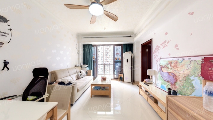 金地名峰二手房实景图