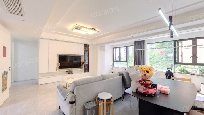 怡心湖岸二期二手房实景图