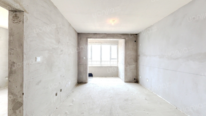 天润家园二手房实景图