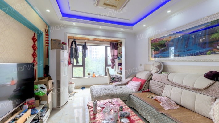 缤纷翡翠湾二手房实景图