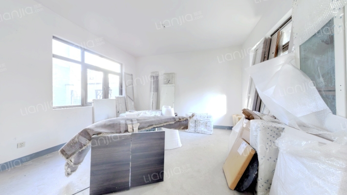 海上湾华庭紫园别墅二手房实景图