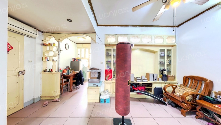 泉塘小区二区二手房实景图