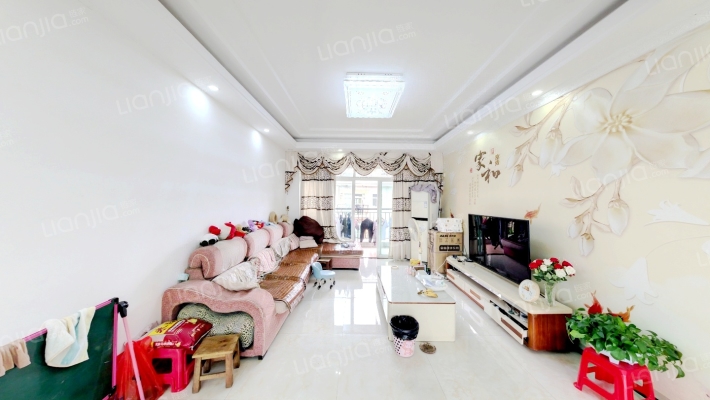 东润华庭二手房实景图