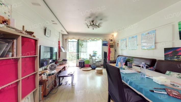 海岸明珠园二手房实景图