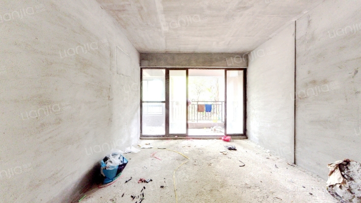 奥园公园一号湖岸豪庭二手房实景图