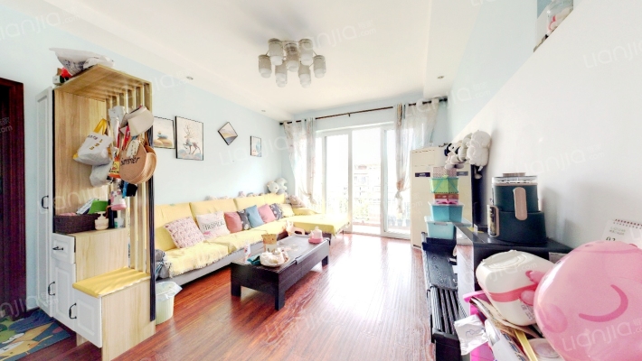 融汇半岛一期A区二手房实景图