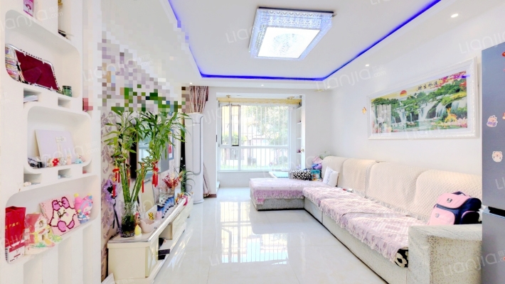 恒润春天里二手房实景图