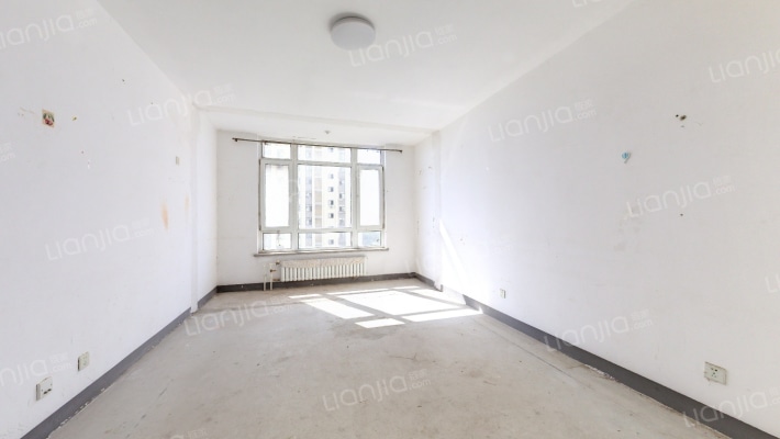 松岚回迁楼二手房实景图