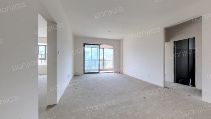 成都长虹天樾 二手房实景图