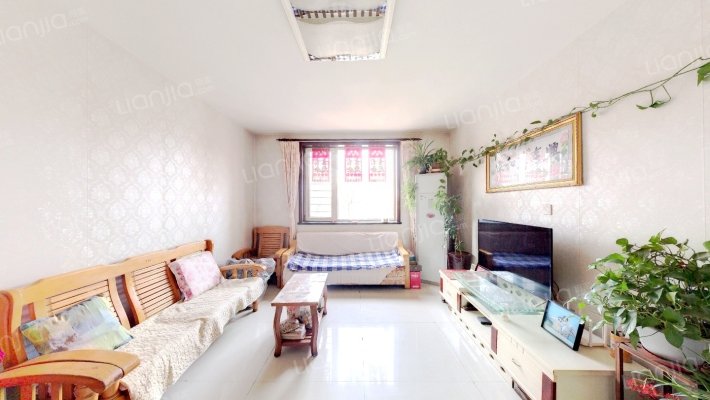 岭华里二手房实景图