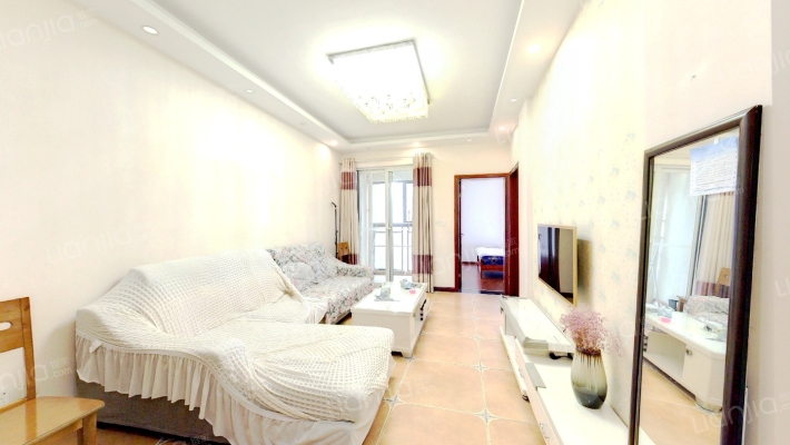 财信渝中城二手房实景图