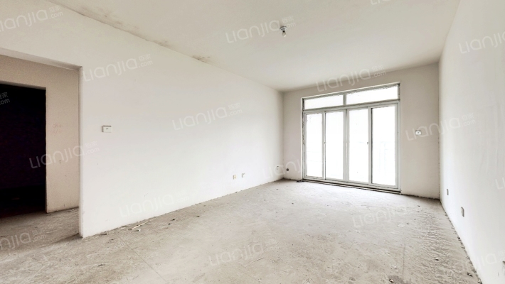 玉成家园三期二手房实景图