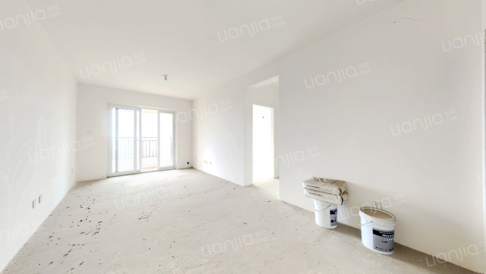 中航城二手房实景图