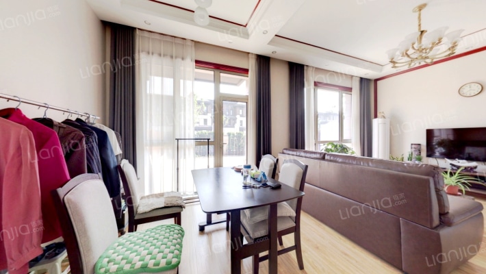 中海滟湖苑二手房实景图