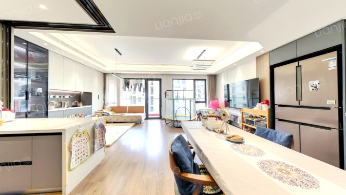 万科如园二手房实景图