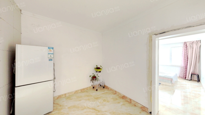 白杨路二手房实景图