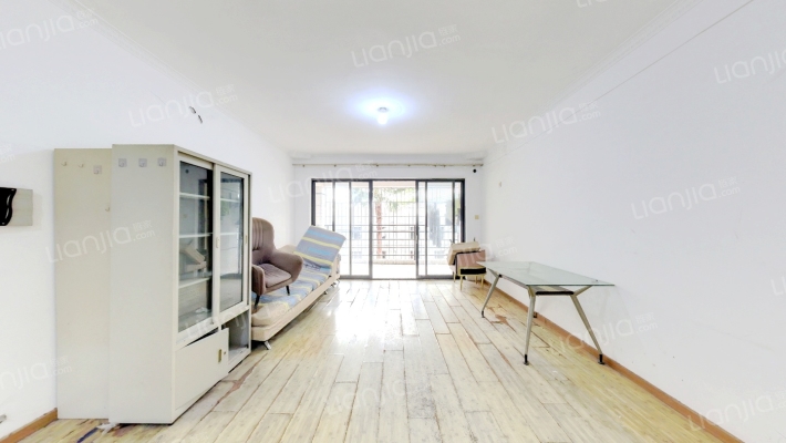 湖光山色一期二手房实景图