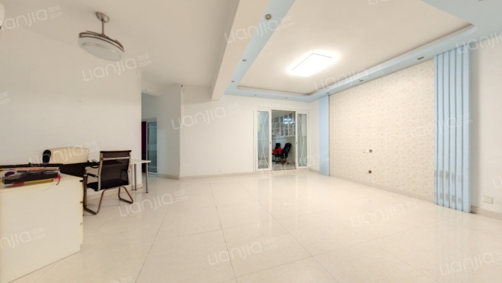 中旅广场二手房实景图