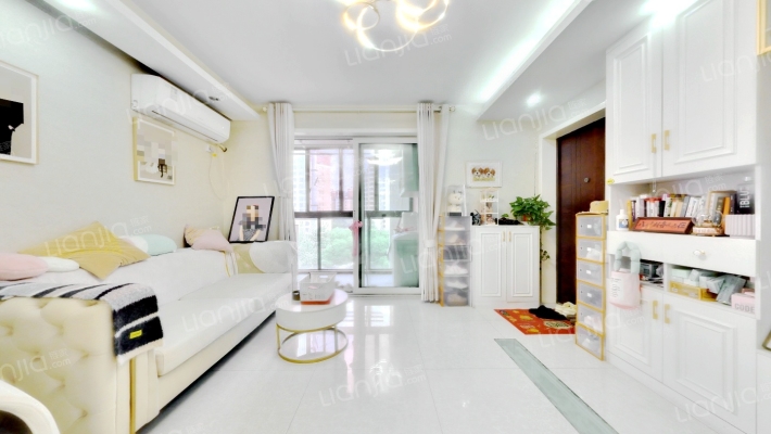 江雁依山郡二手房实景图