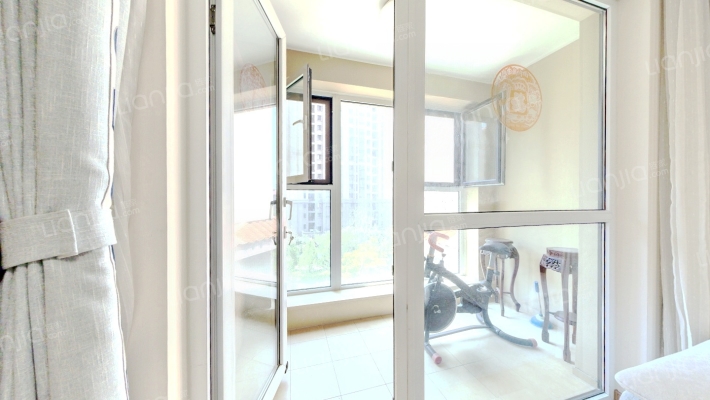 万科生态城三期二手房实景图