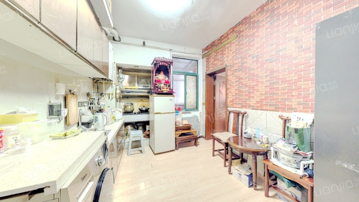 车站街华清社区二手房实景图