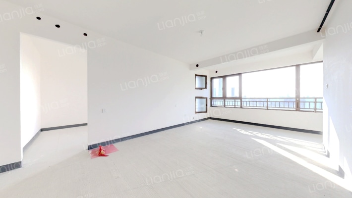 龙湖光年天玺二手房实景图