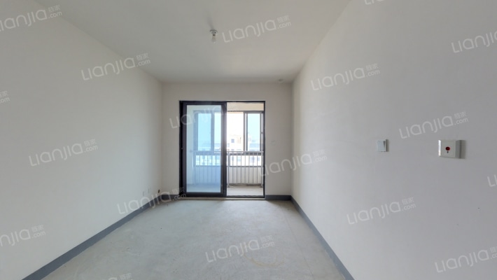 溢泽华庭二期二手房实景图