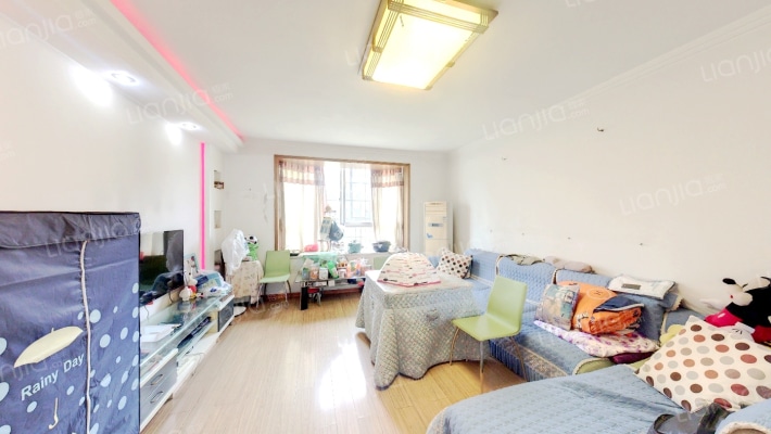 金秋小区二手房实景图