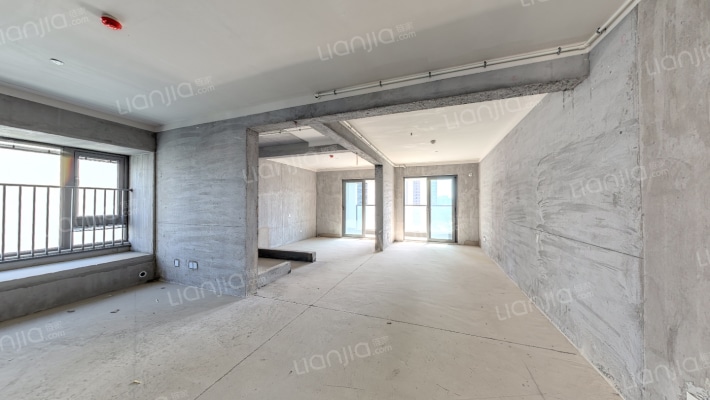 德信&新中宇·云成大境二手房实景图