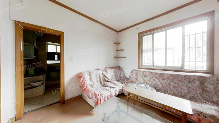 一纬路二手房实景图